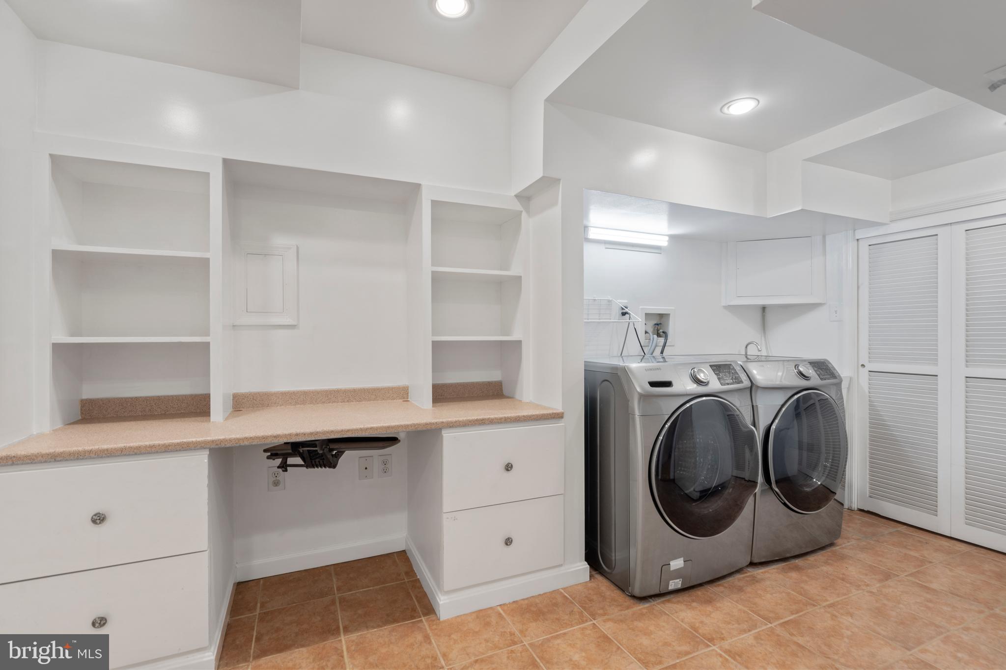 3312 Cathedral Ave NW