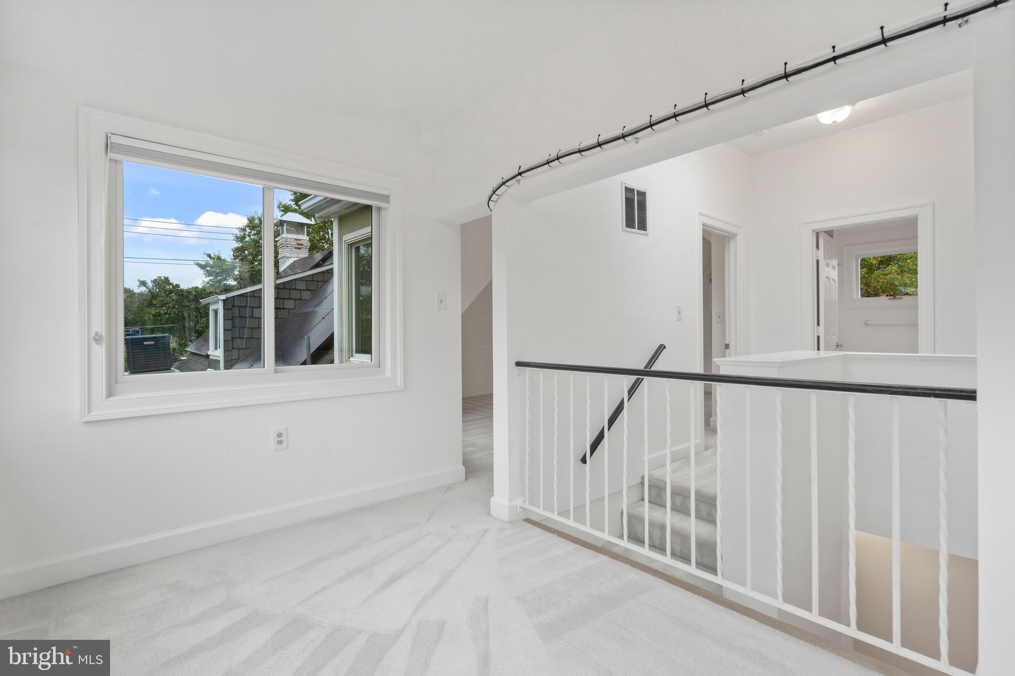 3312 Cathedral Ave NW