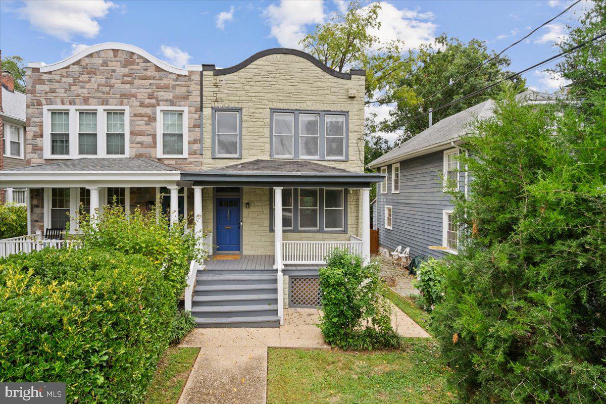 1419 FOXHALL RD NW