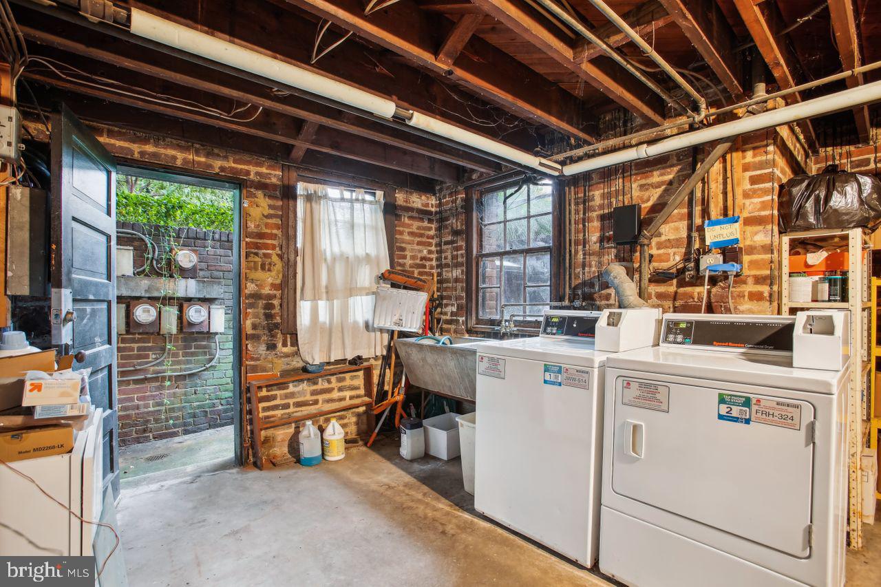 401 A St NE #3