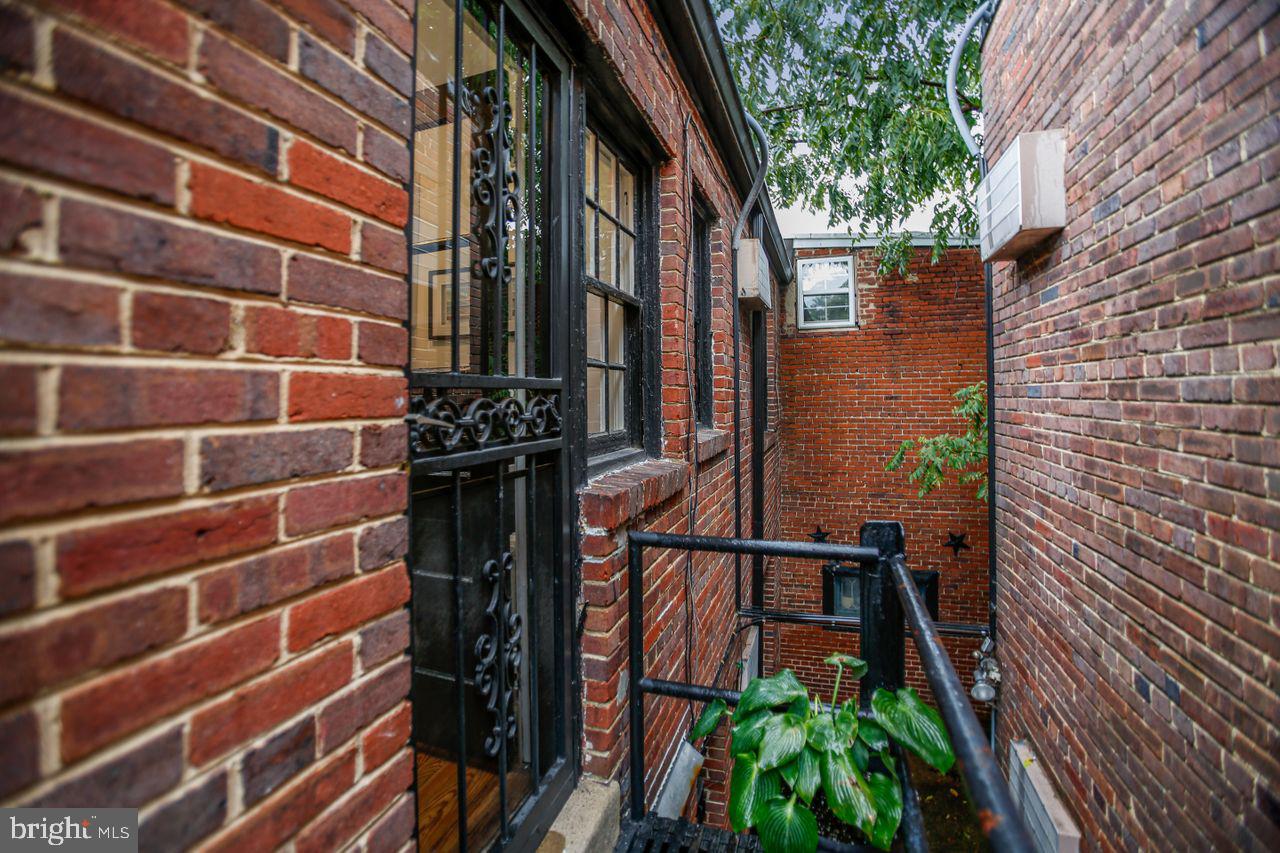 401 A St NE #3