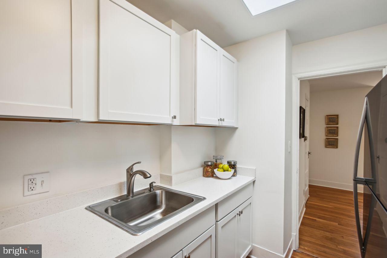 401 A St NE #3