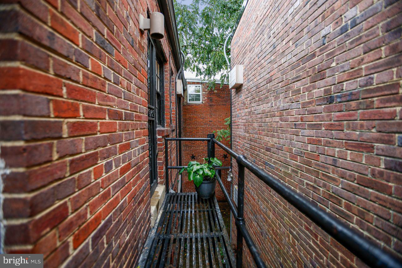 401 A St NE #3