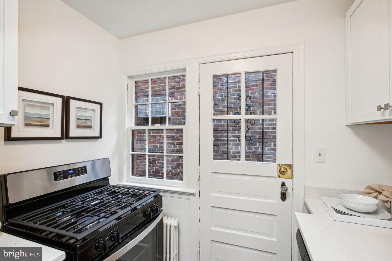 401 A St NE #3