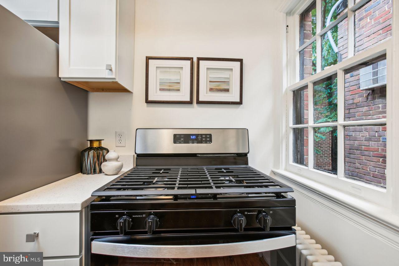 401 A St NE #3