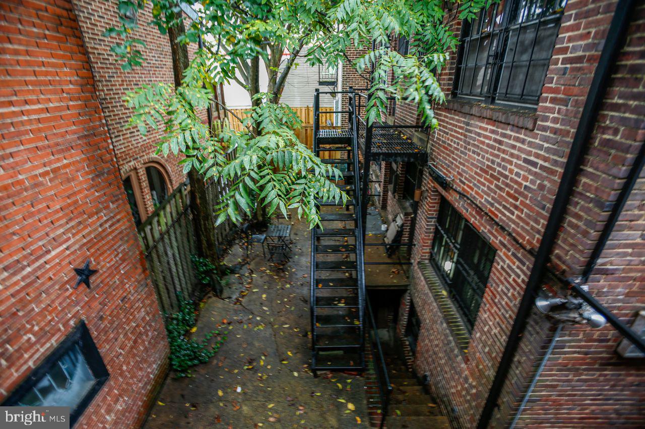 401 A St NE #3