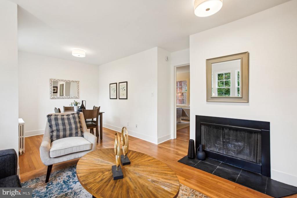 401 A St NE #3