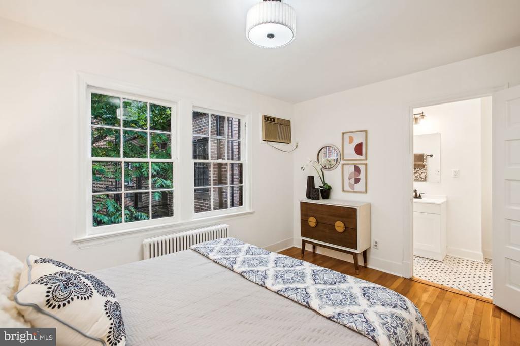 401 A St NE #3