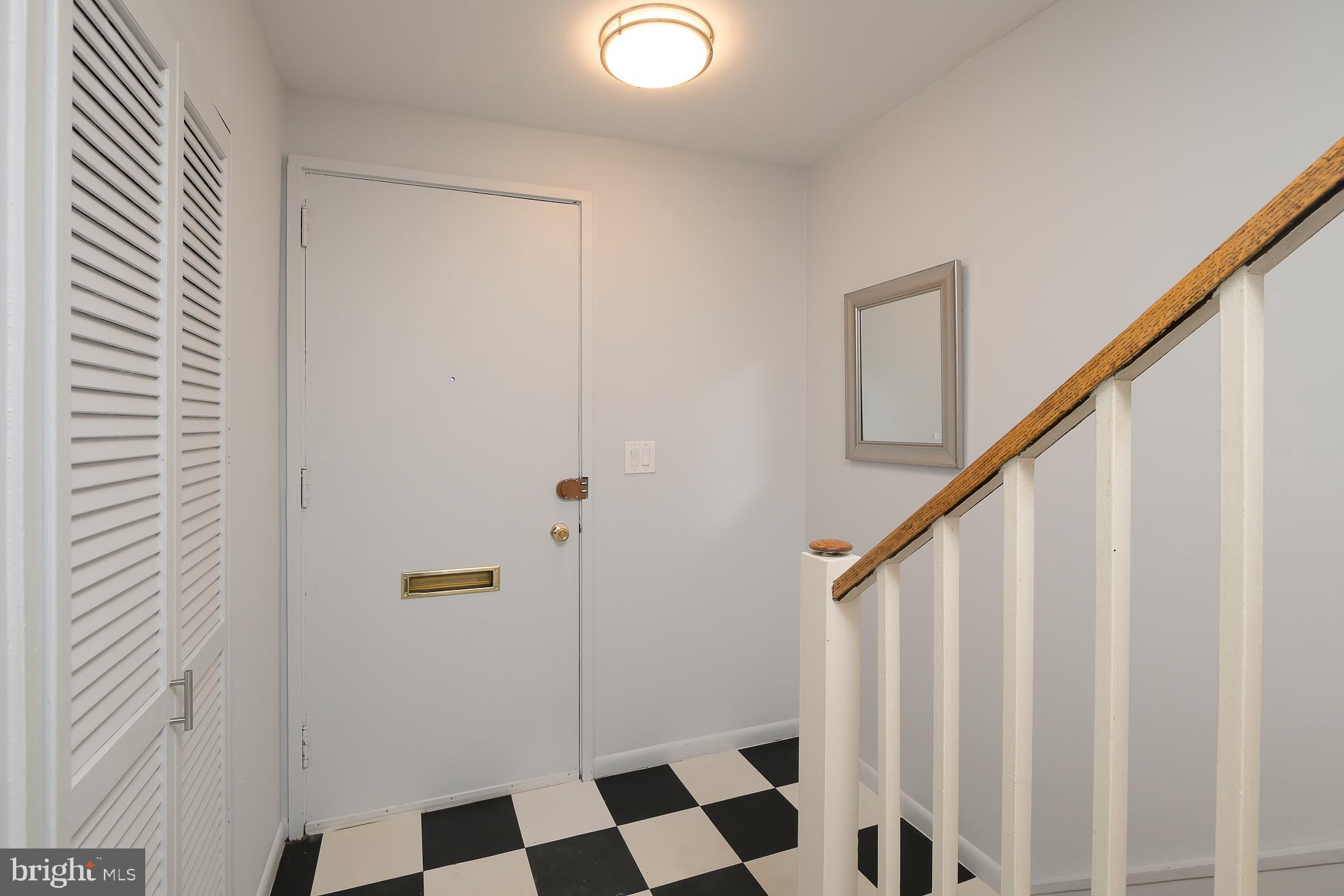 211 G St SW #133