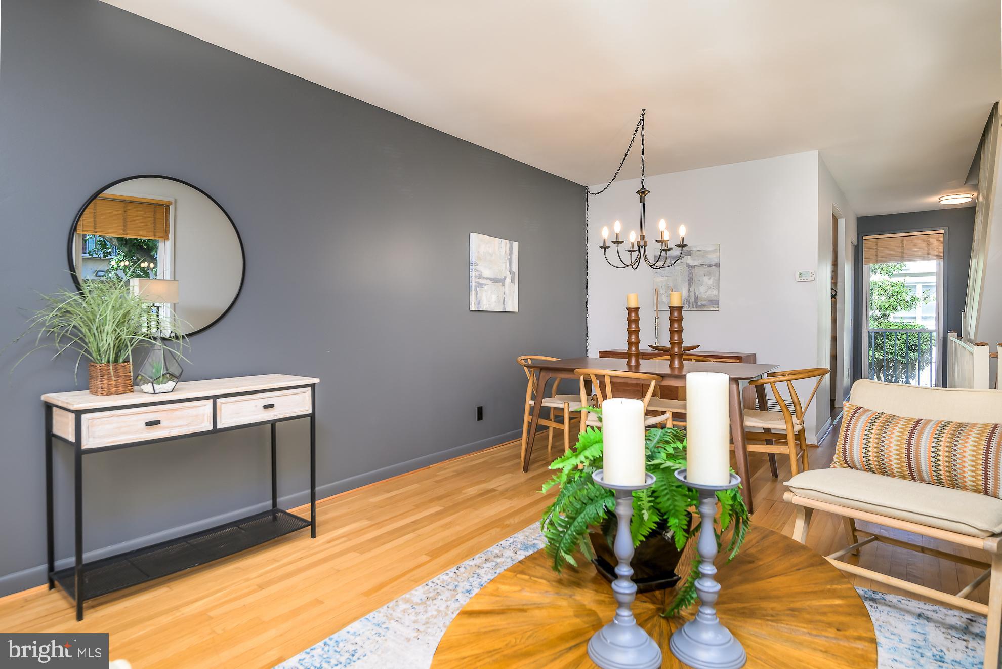 211 G St SW #133