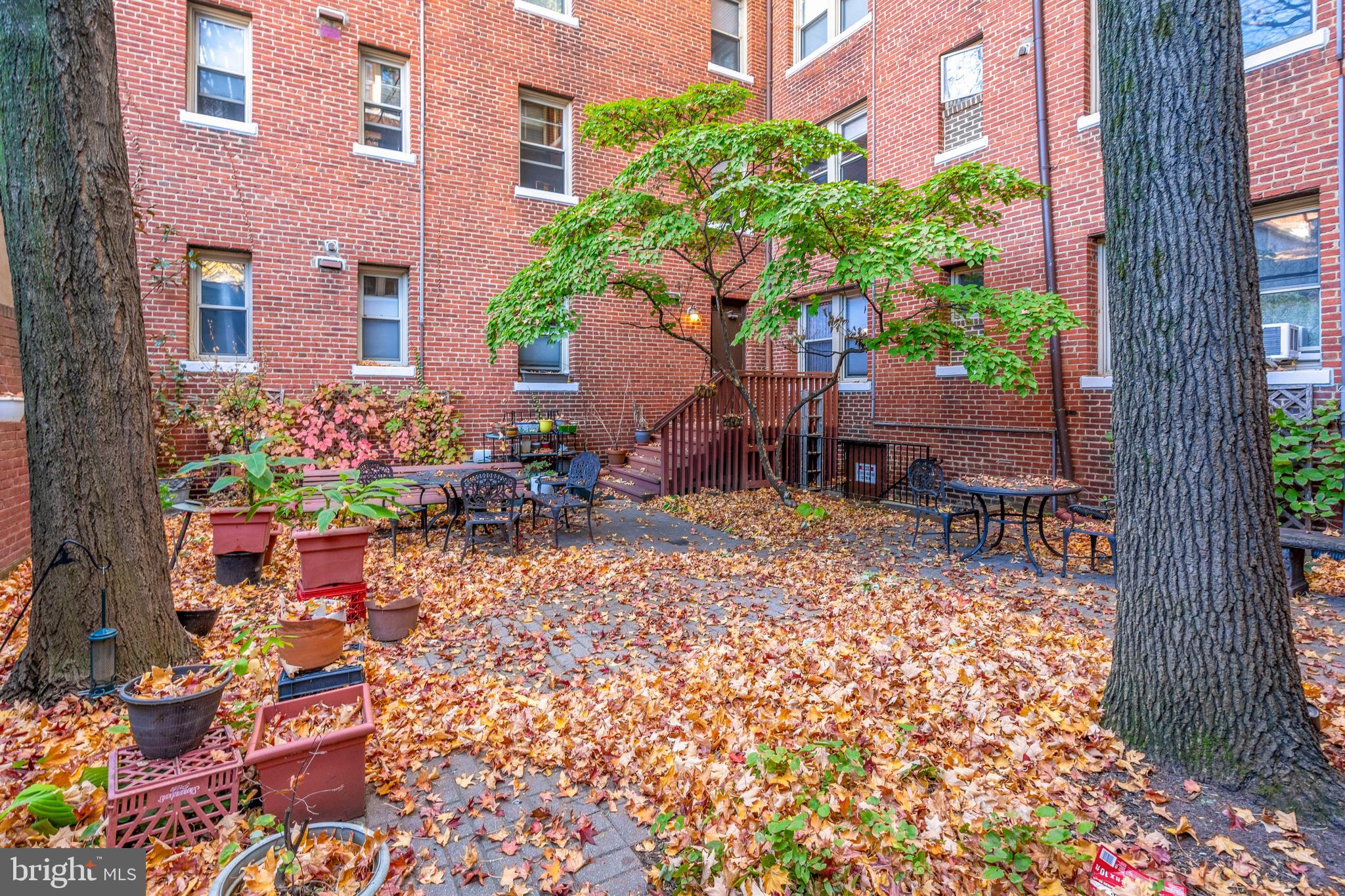 18 9th St NE #409