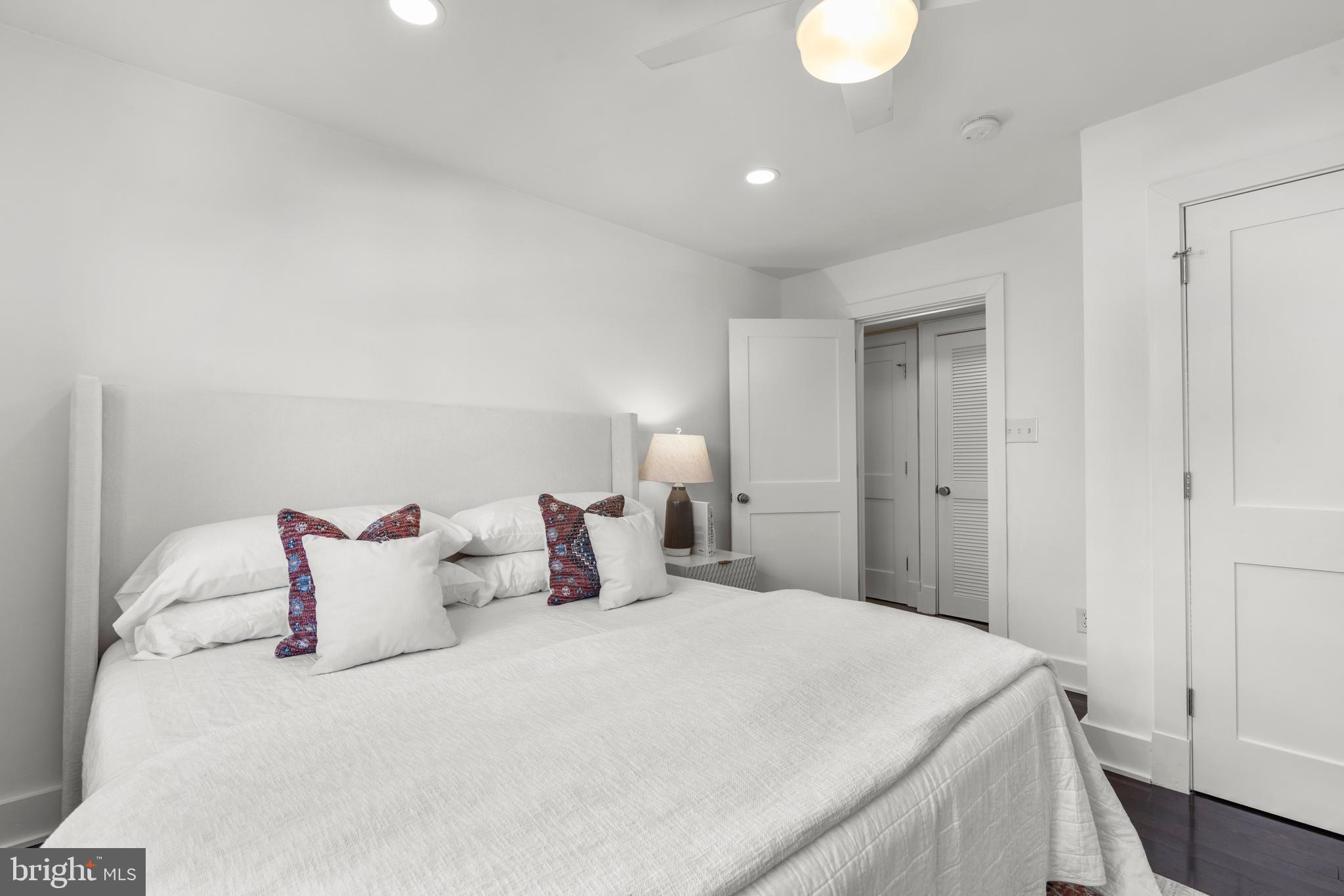 626 Independence Ave SE #305
