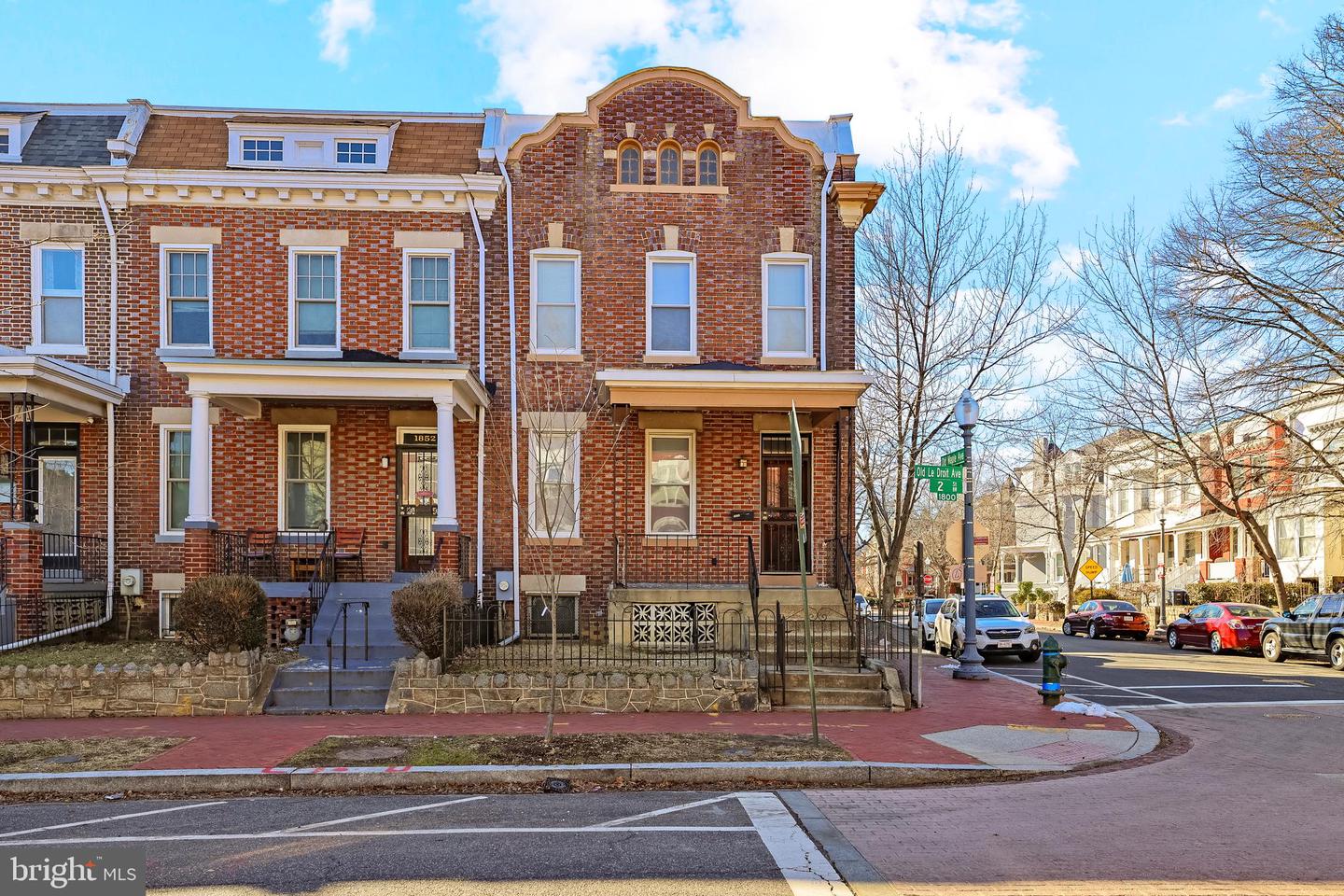 1854 2nd St NW
