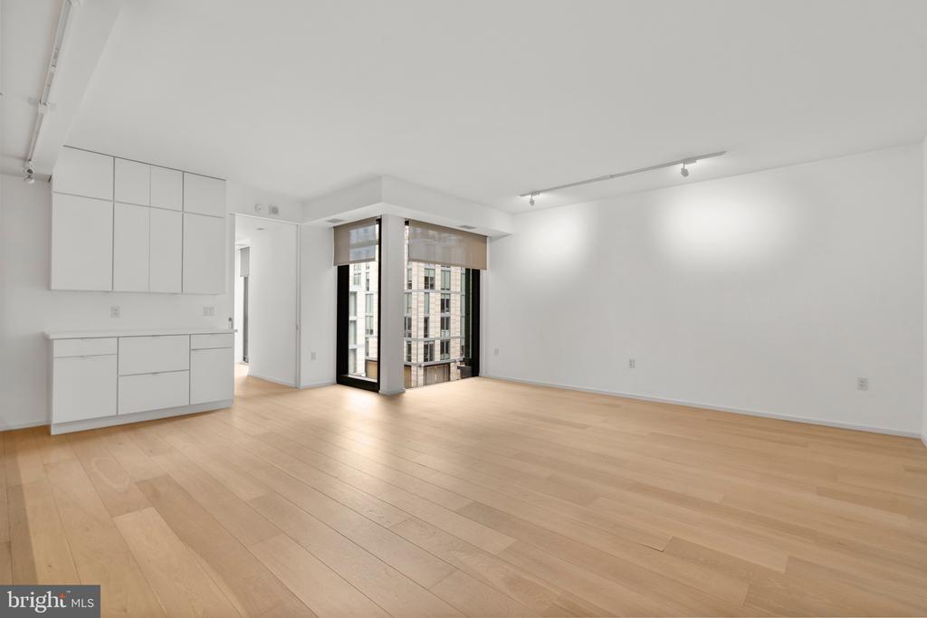 925 H St NW #503
