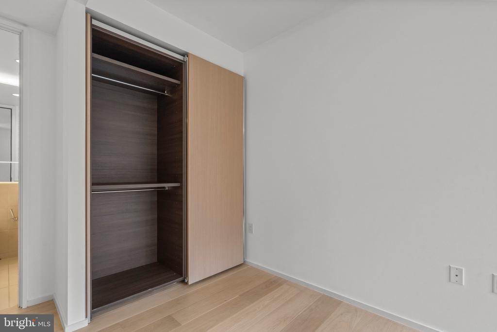 925 H St NW #503