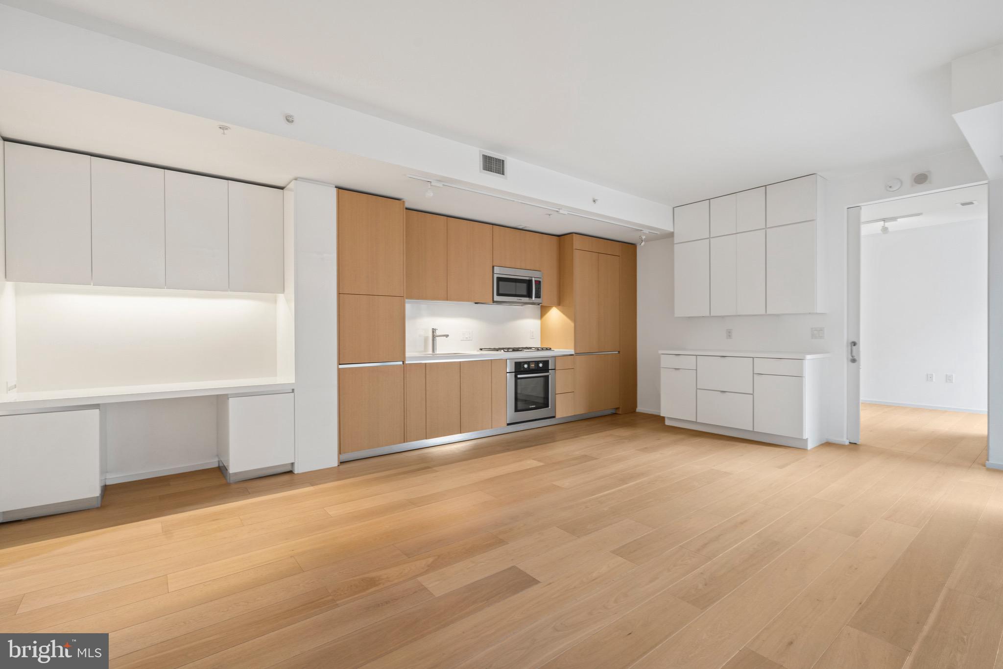 925 H St NW #503