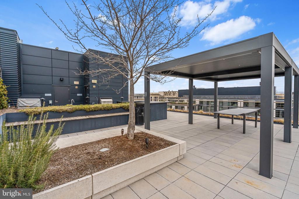 925 H St NW #503