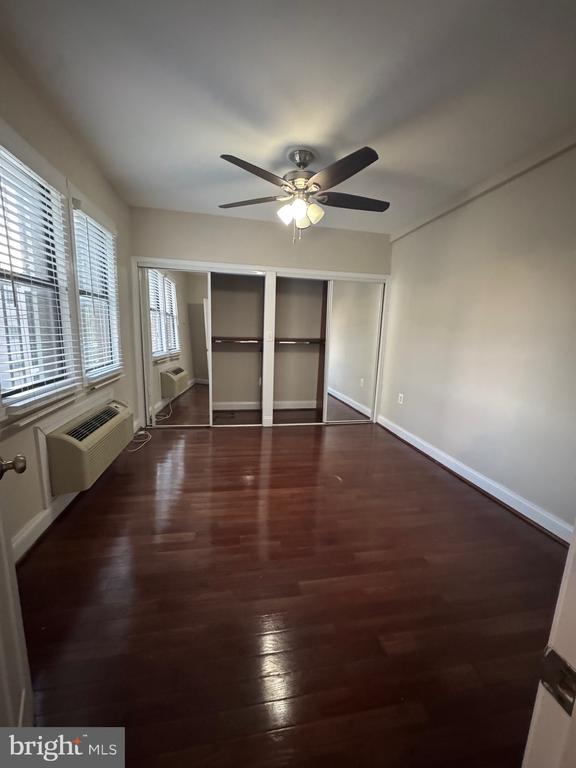 315 EVARTS ST NE #109