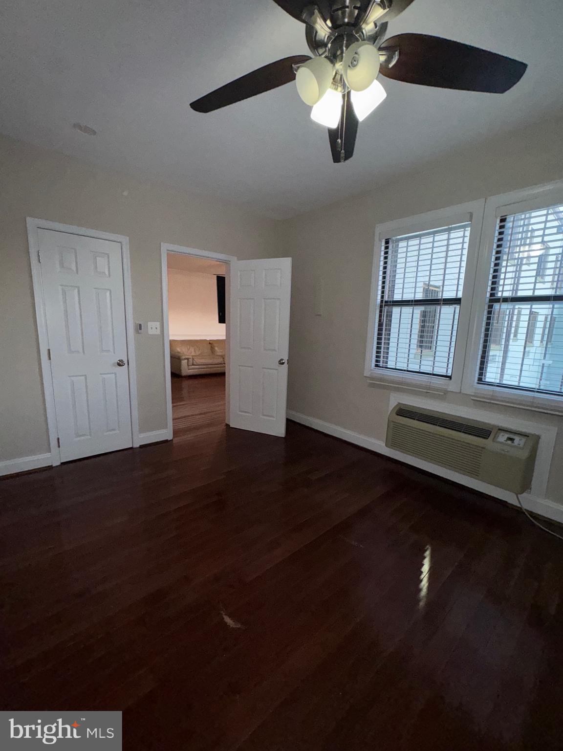 315 EVARTS ST NE #109