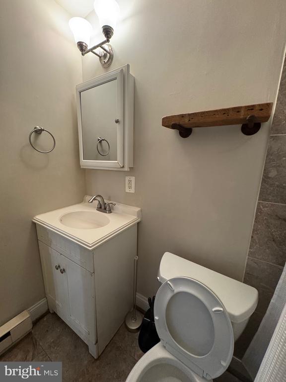 315 EVARTS ST NE #109