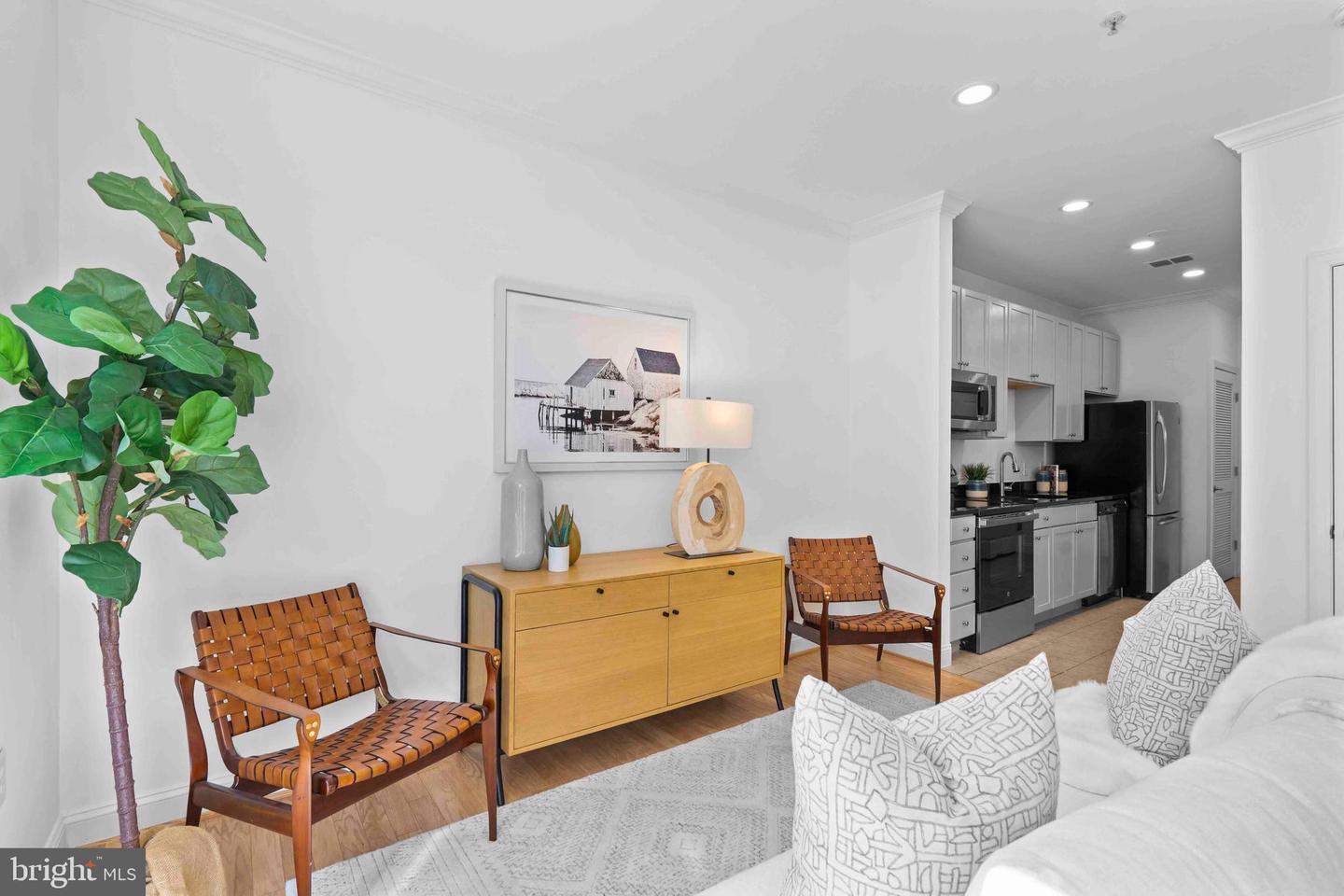 1391 Pennsylvania Ave SE #252