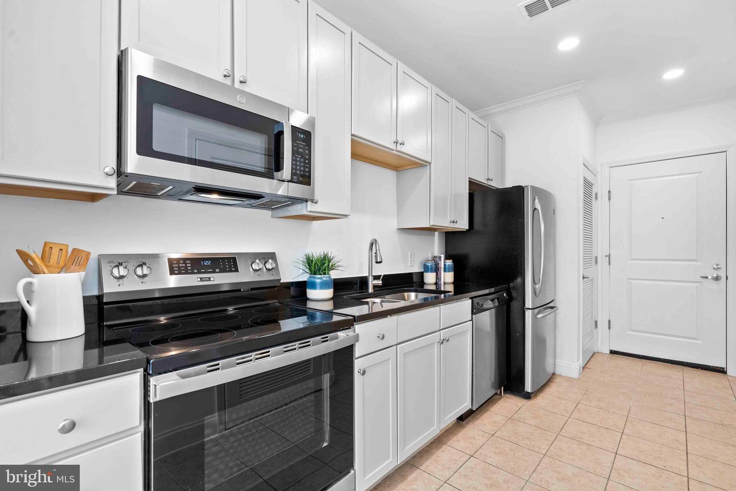 1391 Pennsylvania Ave SE #252