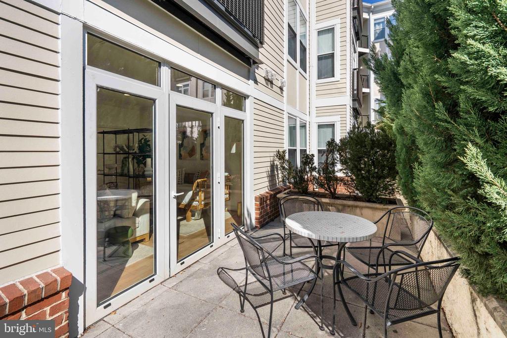 1391 Pennsylvania Ave SE #252