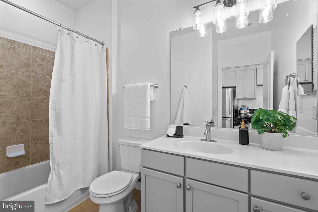 1391 Pennsylvania Ave SE #252