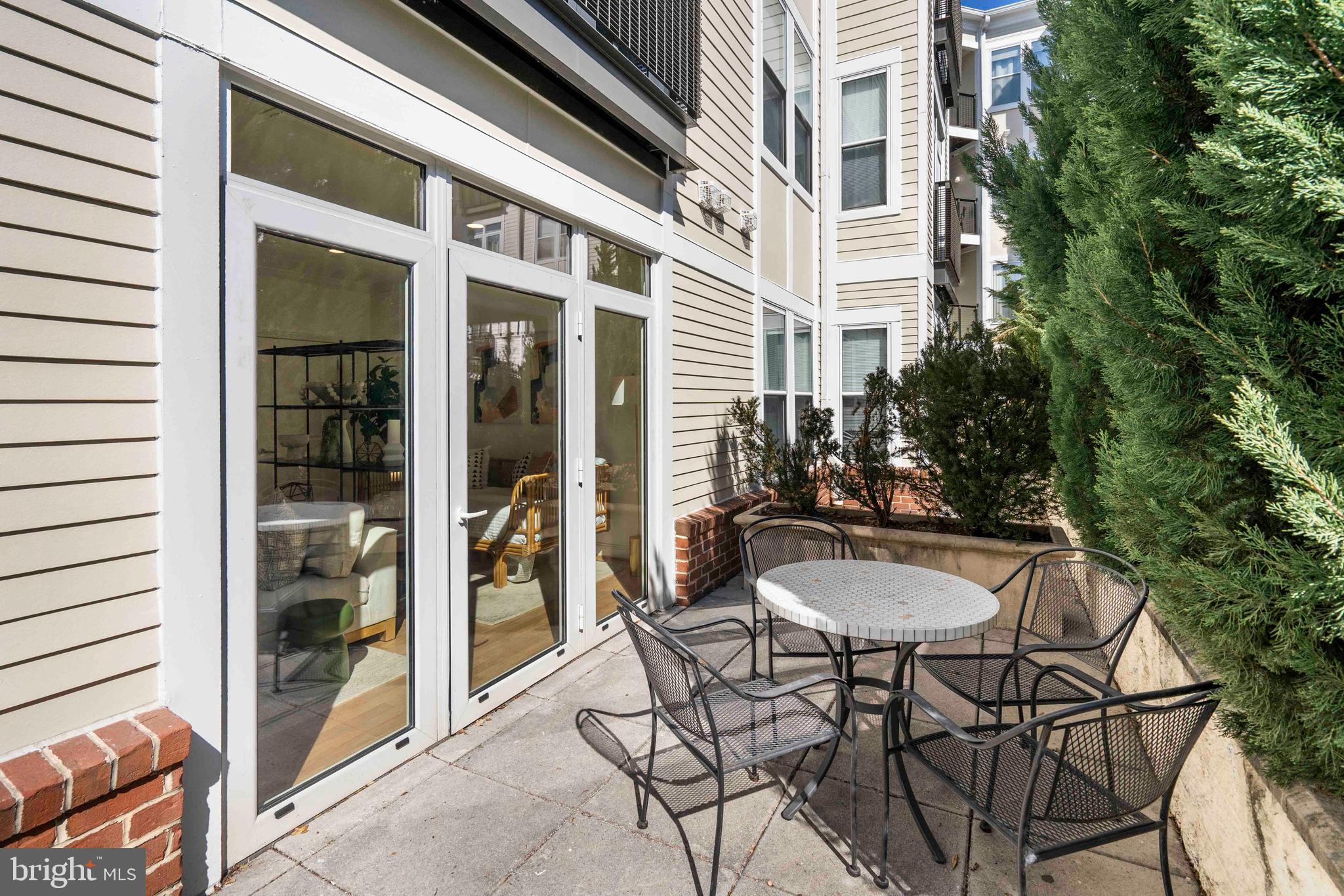 1391 Pennsylvania Ave SE #252