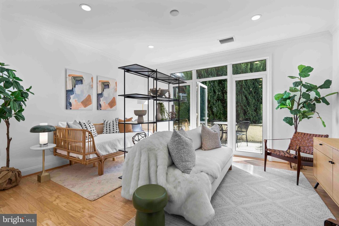 1391 Pennsylvania Ave SE #252