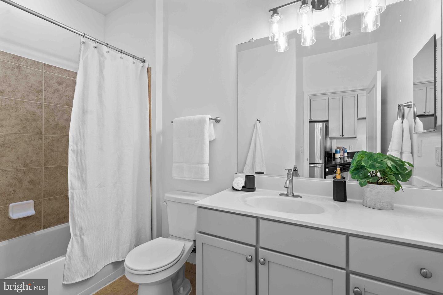 1391 Pennsylvania Ave SE #252