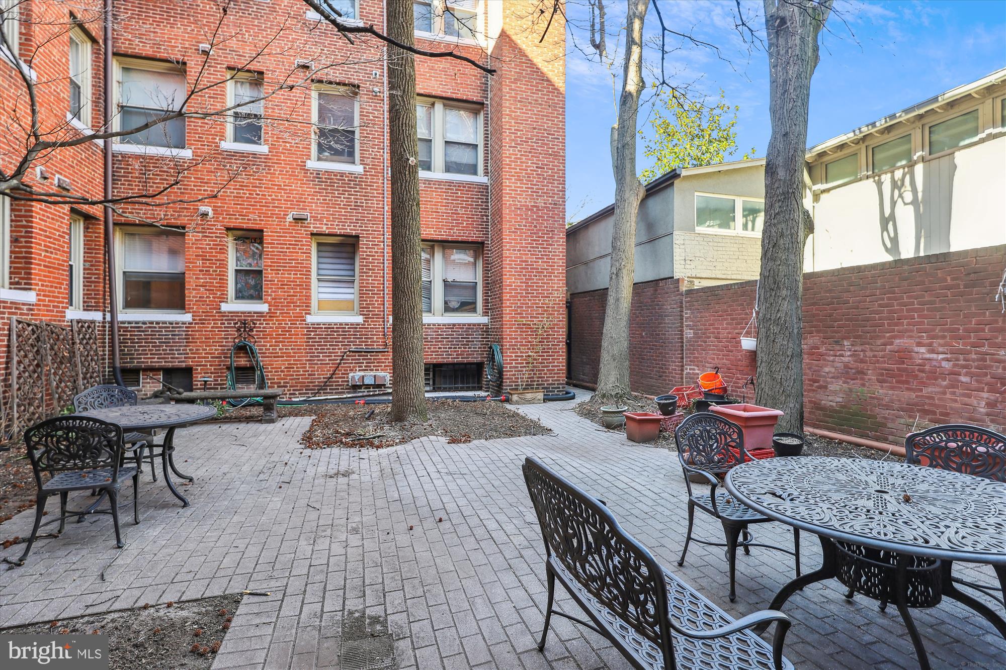 18 9th St NE #207