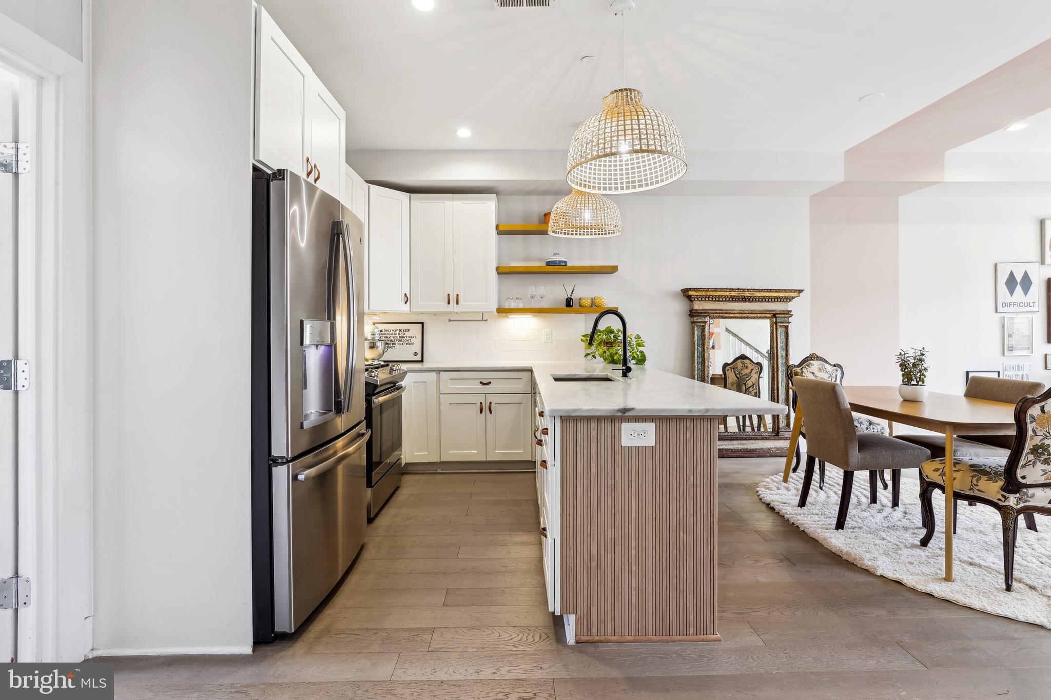 3912 NW 8th St NW #Ph-2