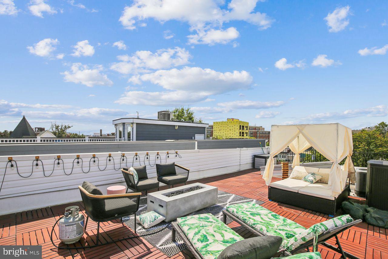 3912 NW 8th St NW #Ph-2