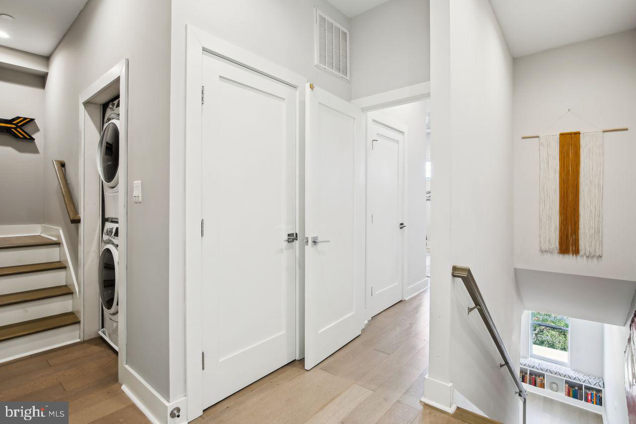 3912 NW 8th St NW #Ph-2