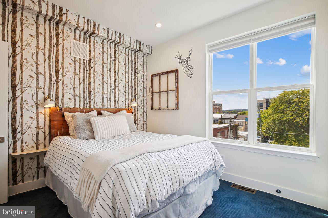 3912 NW 8th St NW #Ph-2