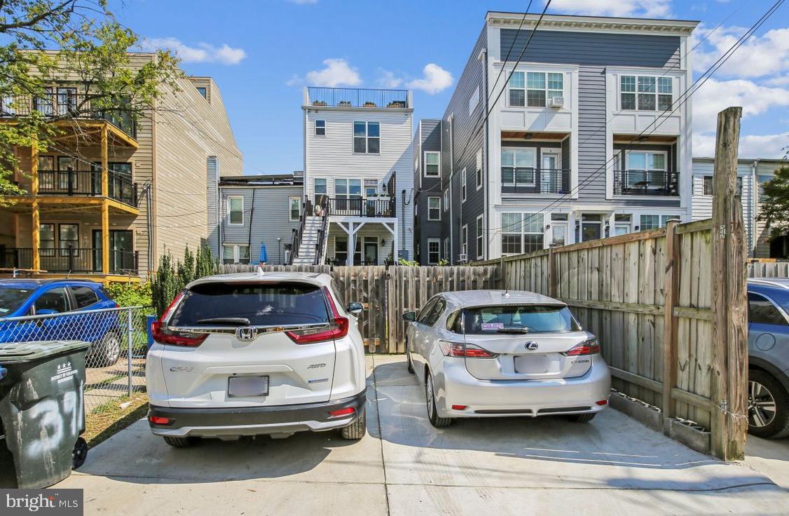 3912 NW 8th St NW #Ph-2