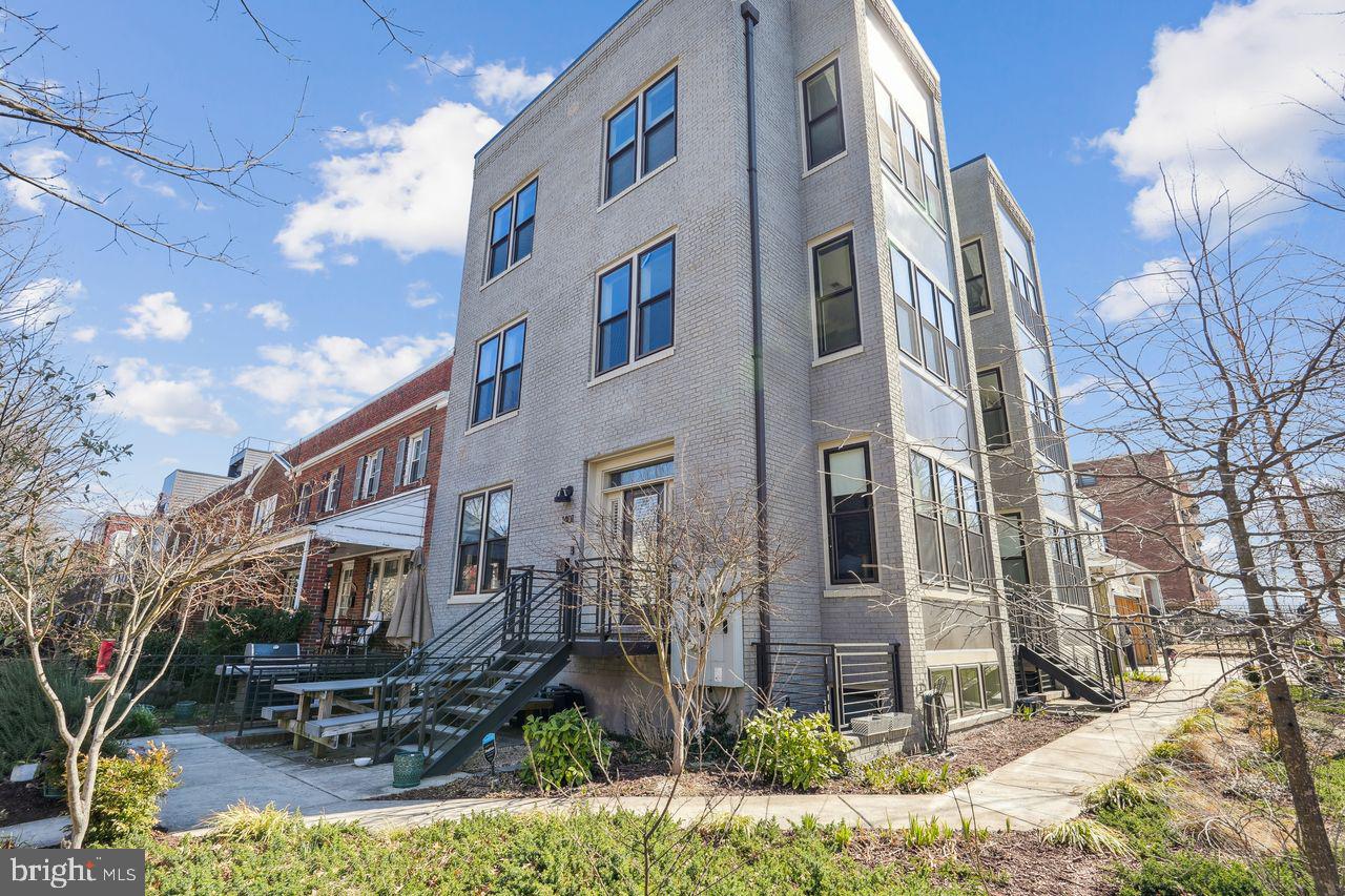 1401 K St SE #1