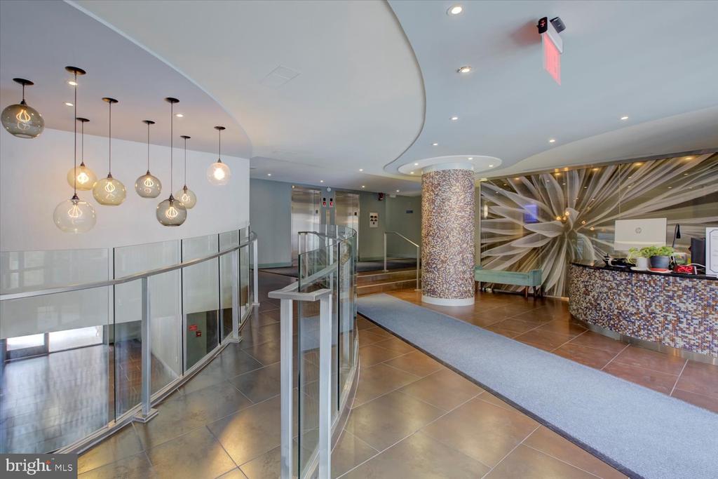 1718 P St NW #411