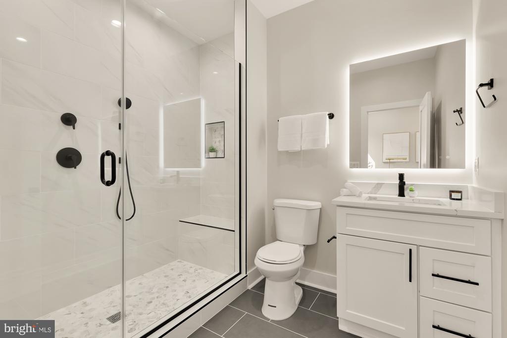 5507 7TH NW #4