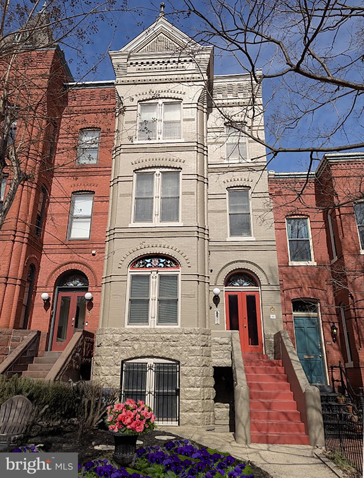 642 East Capitol St NE