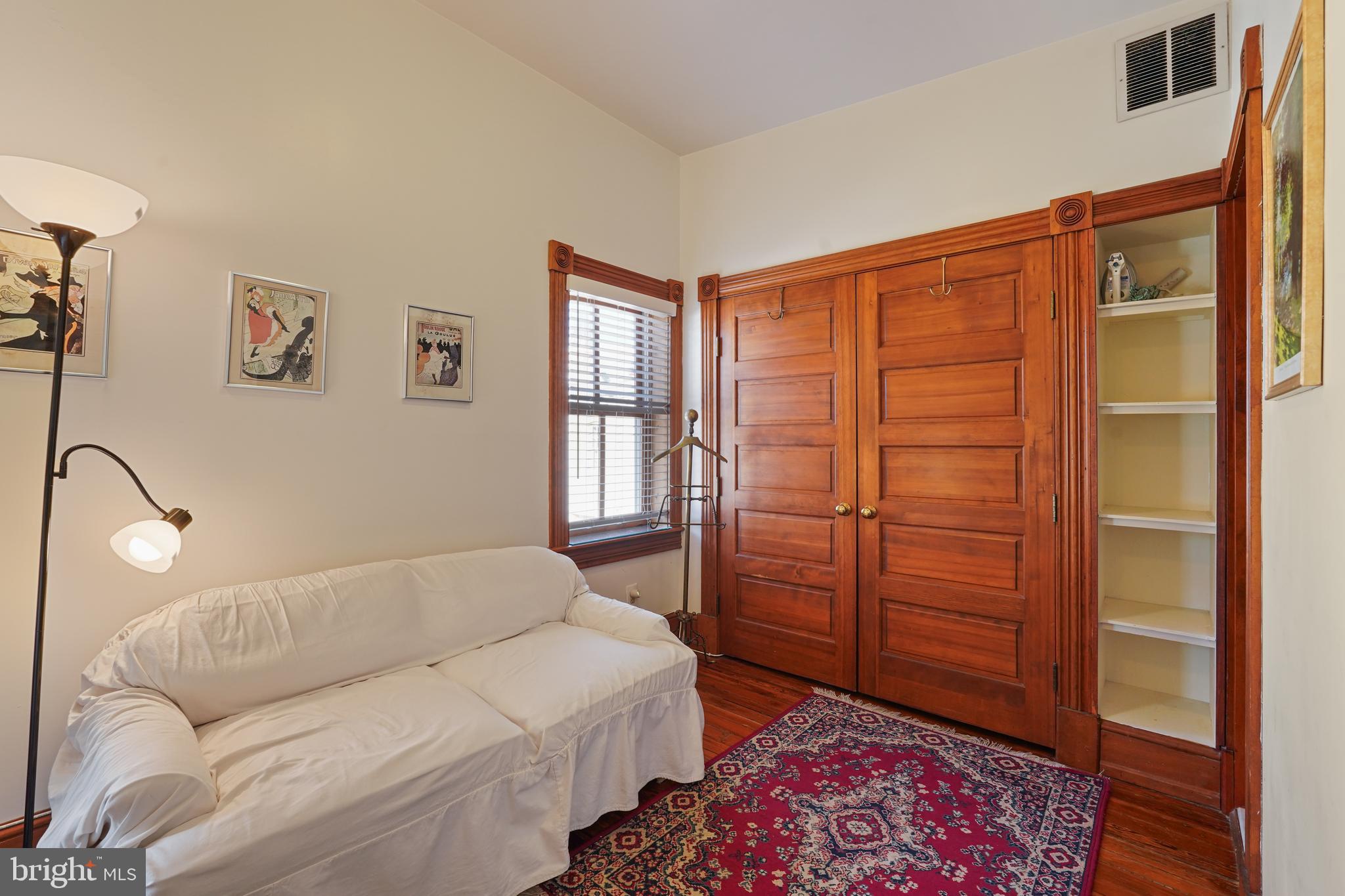 642 East Capitol St NE
