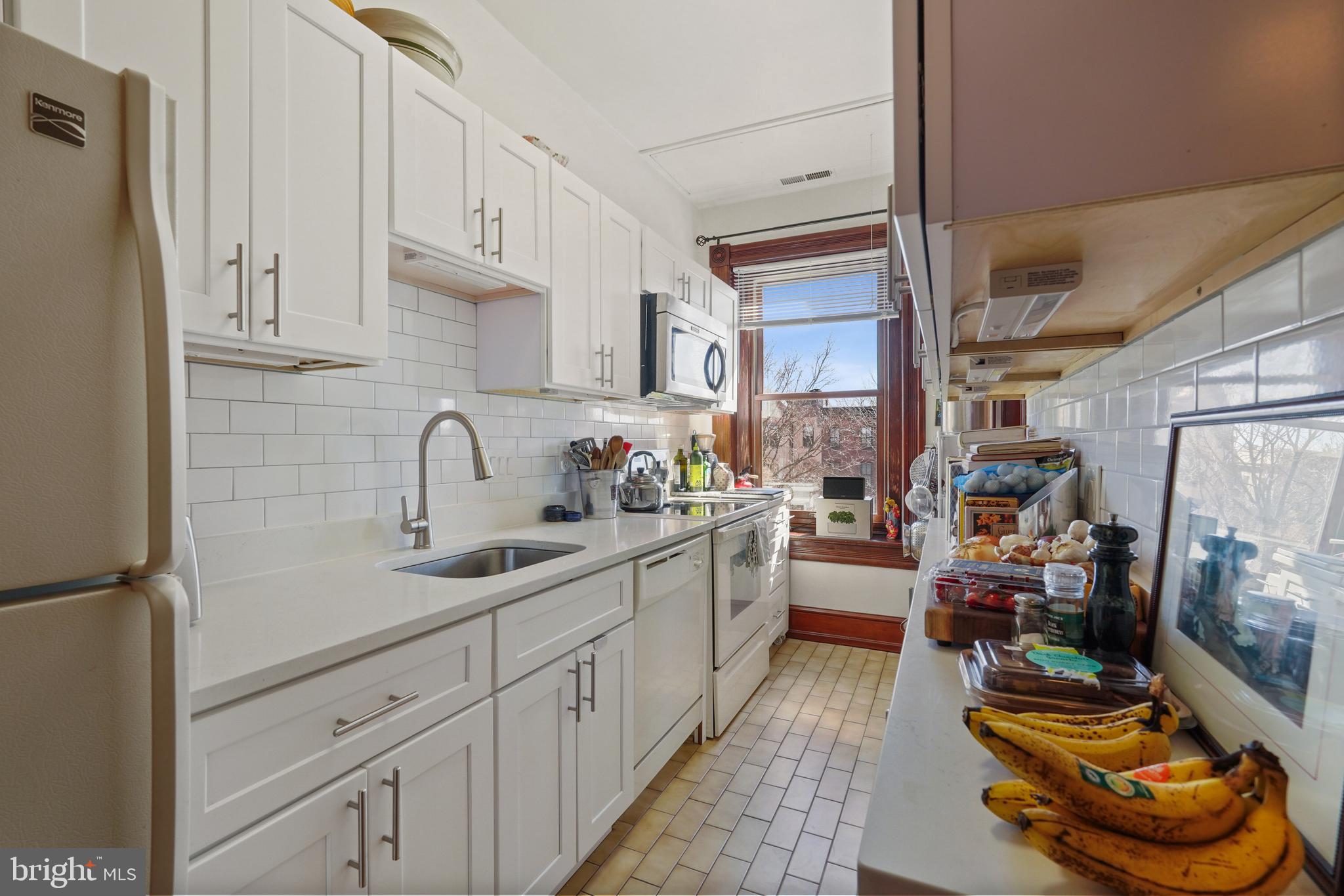 642 East Capitol St NE