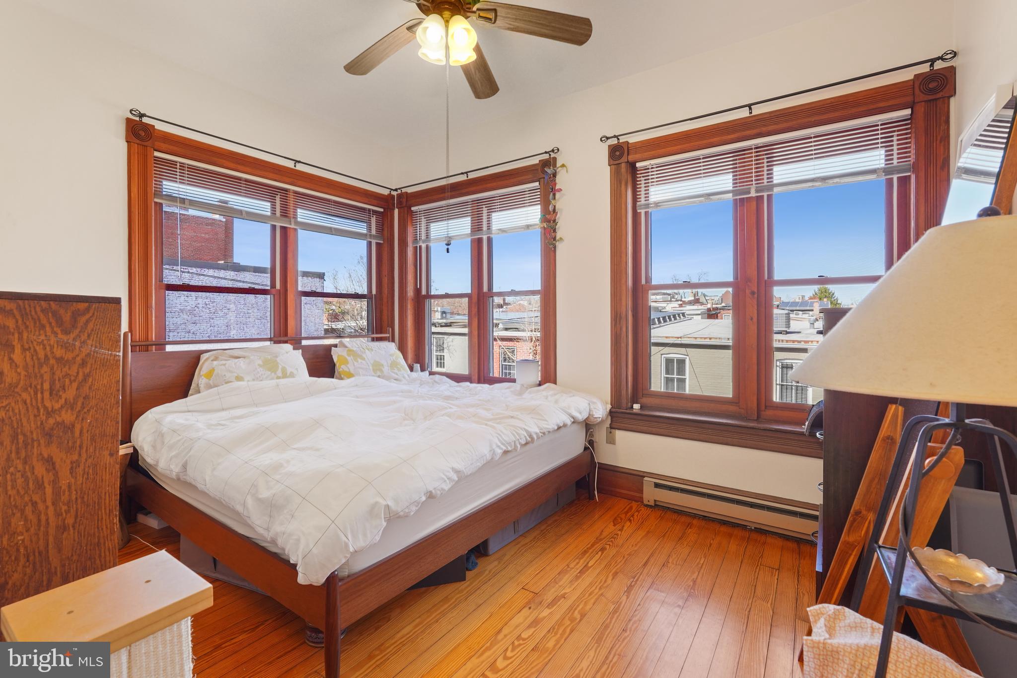 642 East Capitol St NE