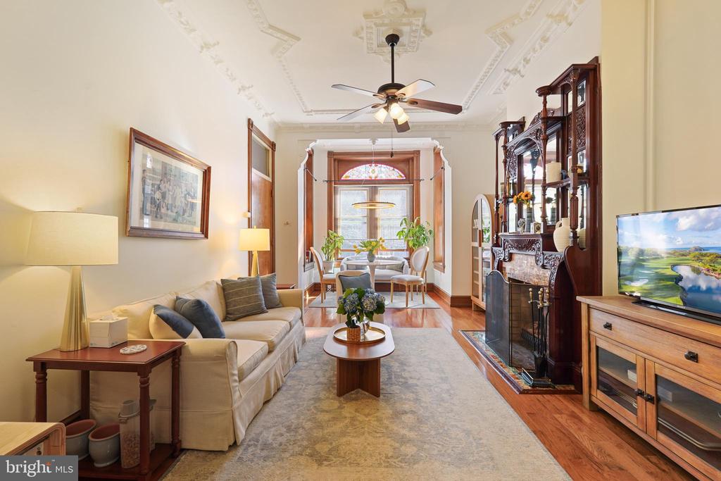 642 East Capitol St NE