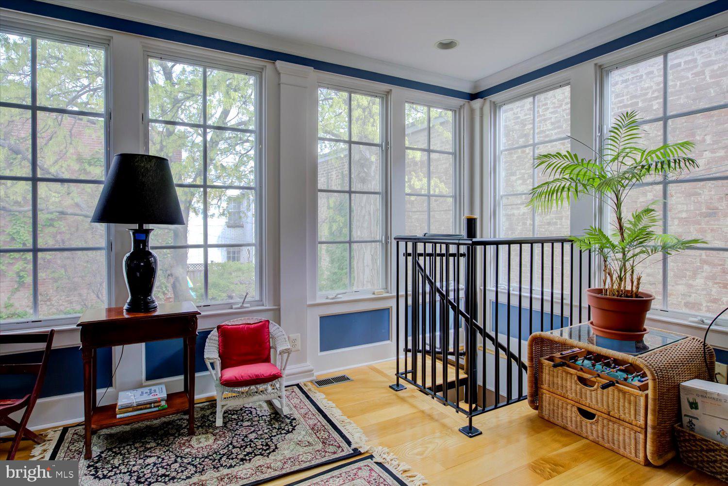 600 G St SE
