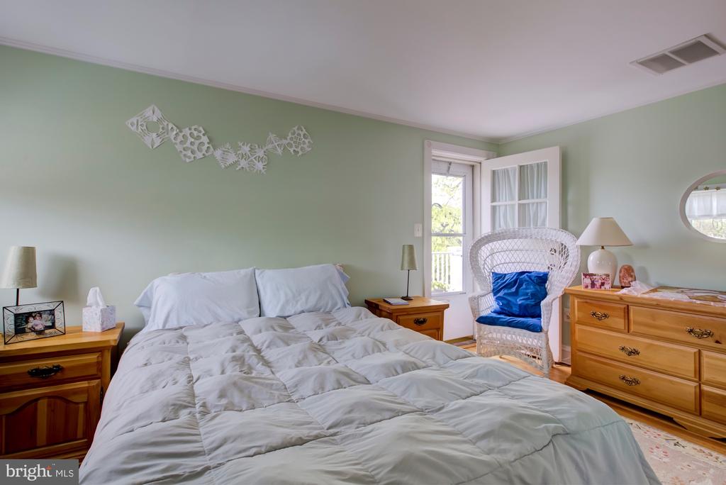 600 G St SE