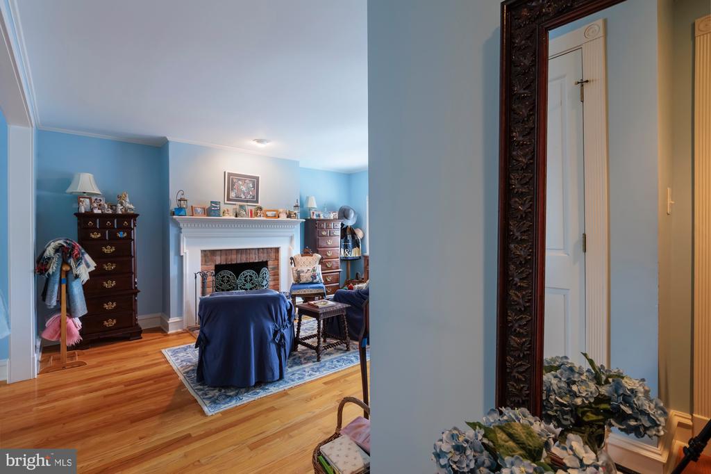 600 G St SE