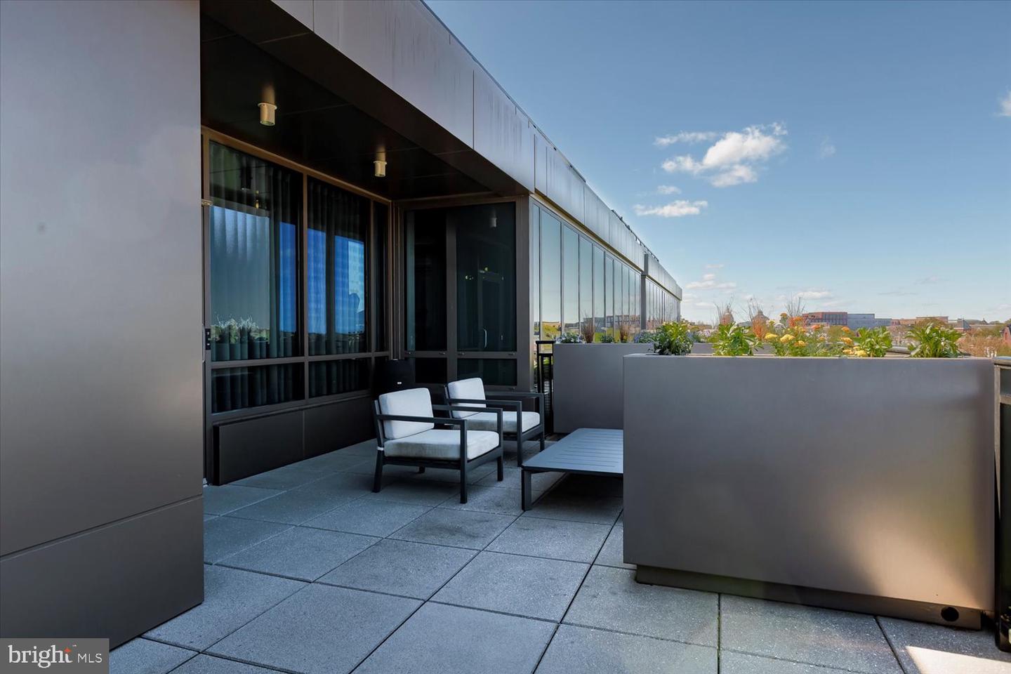 1111 Pennsylvania Ave SE #205