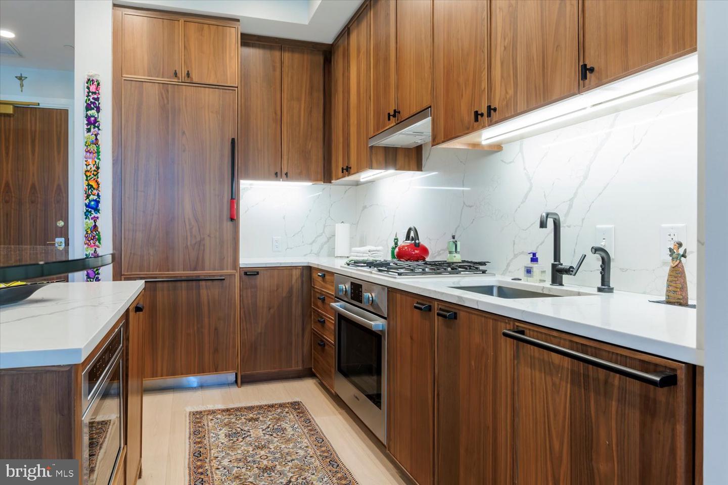 1111 Pennsylvania Ave SE #205